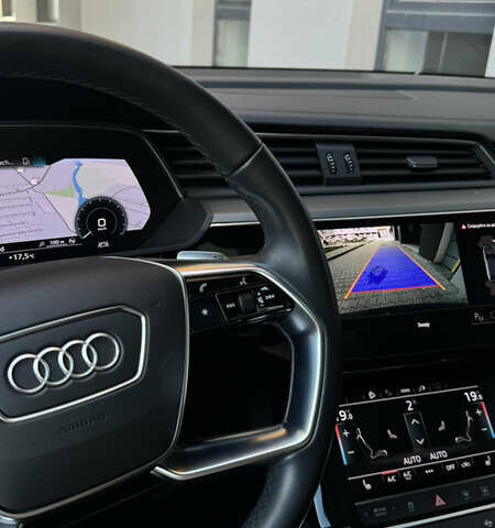 Синий Ауди E-Tron, объемом двигателя 0 л и пробегом 46 тыс. км за 34900 $, фото 42 на Automoto.ua