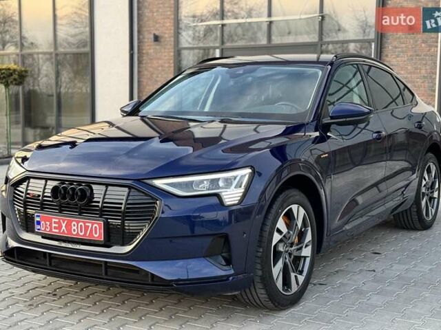 Синий Ауди E-Tron, объемом двигателя 0 л и пробегом 52 тыс. км за 37500 $, фото 8 на Automoto.ua