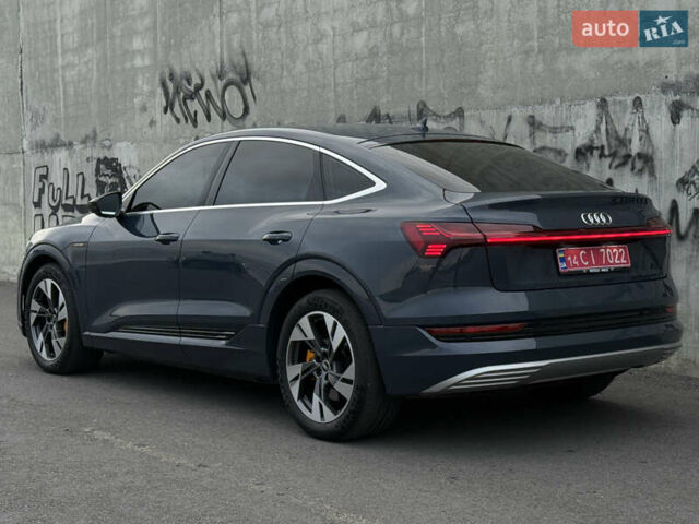 Ауді E-Tron 2021 у Львові на Automoto.ua Синій Ауді E-Tron, об'ємом двигуна 0 л та пробігом 73 тис. км за 38520 $, фото 10 на Automoto.ua