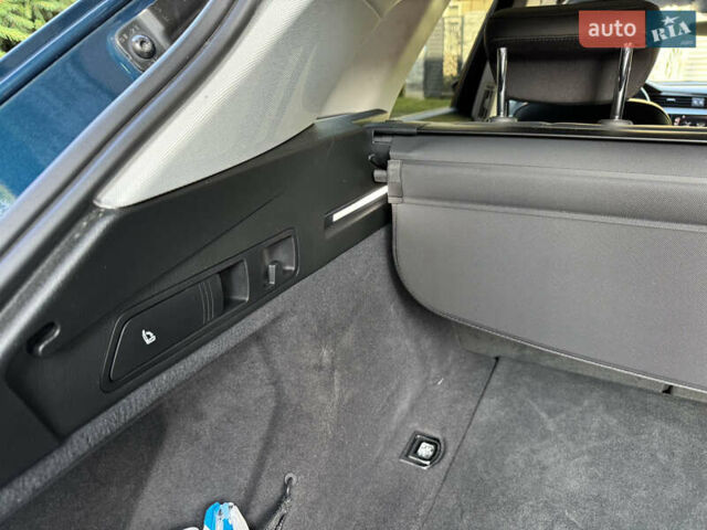 Синій Ауді E-Tron, об'ємом двигуна 0 л та пробігом 58 тис. км за 31500 $, фото 28 на Automoto.ua