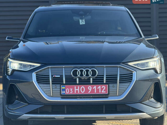 Синий Ауди E-Tron, объемом двигателя 0 л и пробегом 98 тыс. км за 30990 $, фото 16 на Automoto.ua