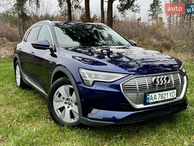Синий Ауди E-Tron, объемом двигателя 0 л и пробегом 94 тыс. км за 34900 $, фото 1 на Automoto.ua