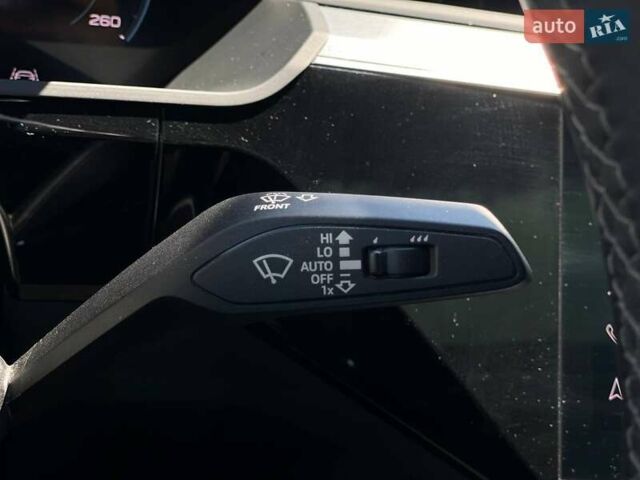 Синий Ауди E-Tron, объемом двигателя 0 л и пробегом 72 тыс. км за 42390 $, фото 29 на Automoto.ua