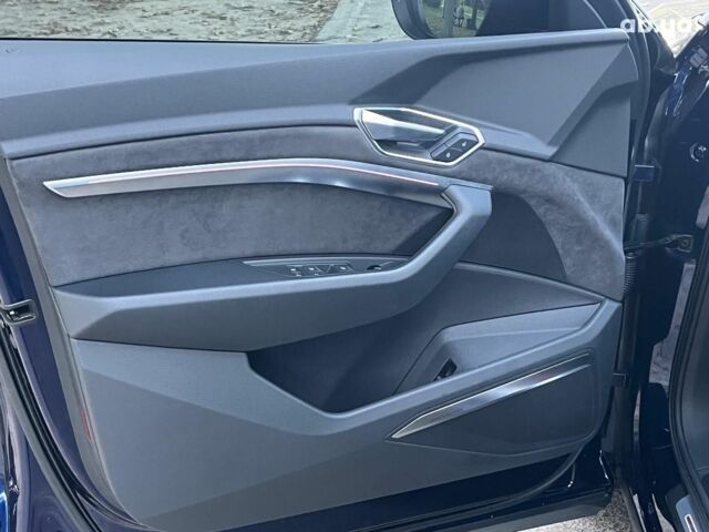 Синий Ауди E-Tron, объемом двигателя 0 л и пробегом 69 тыс. км за 35990 $, фото 29 на Automoto.ua