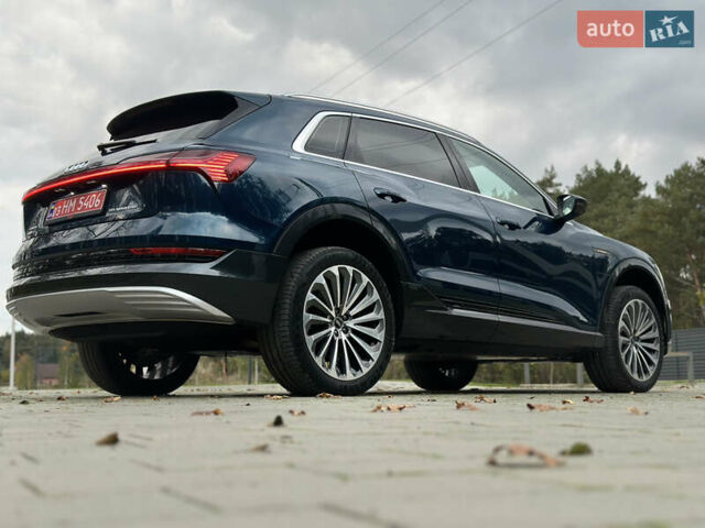 Синій Ауді E-Tron, об'ємом двигуна 0 л та пробігом 75 тис. км за 35900 $, фото 150 на Automoto.ua