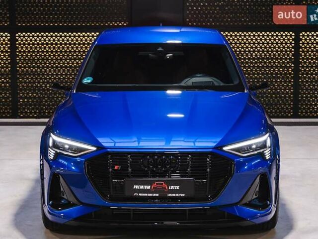 Синій Ауді E-Tron, об'ємом двигуна 0 л та пробігом 33 тис. км за 49899 $, фото 9 на Automoto.ua