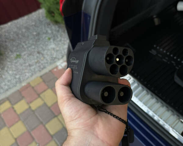 Синий Ауди E-Tron, объемом двигателя 0 л и пробегом 58 тыс. км за 40500 $, фото 65 на Automoto.ua