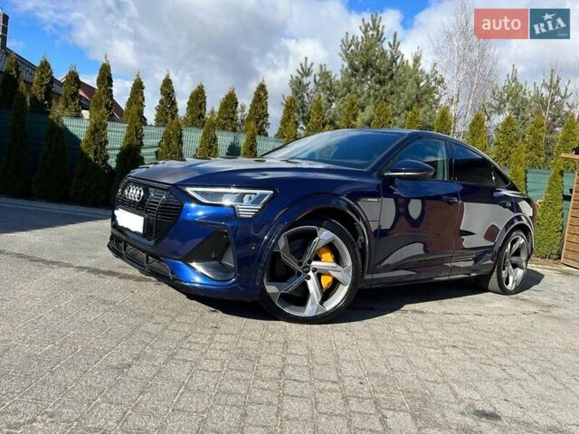 Синій Ауді E-Tron, об'ємом двигуна 0 л та пробігом 50 тис. км за 47000 $, фото 2 на Automoto.ua
