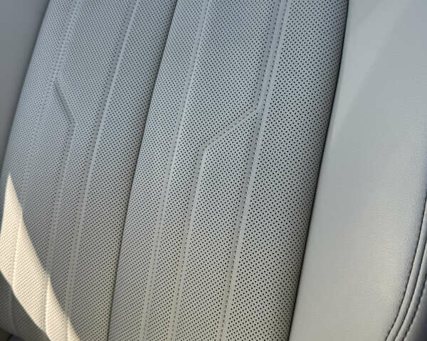 Синий Ауди E-Tron, объемом двигателя 0 л и пробегом 46 тыс. км за 35900 $, фото 16 на Automoto.ua