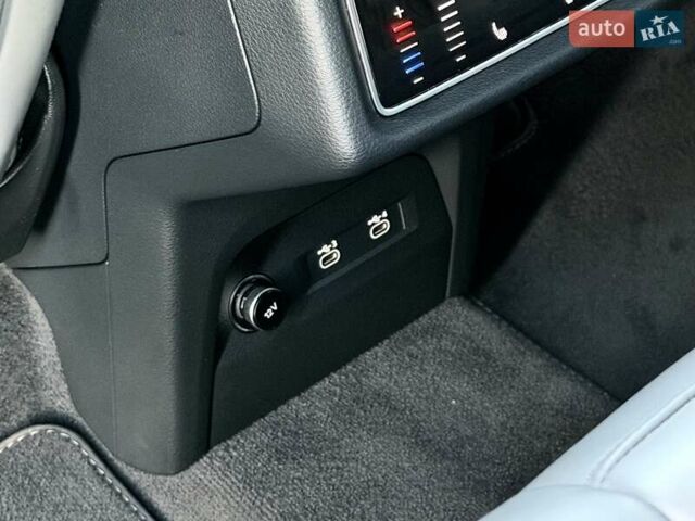 Синий Ауди E-Tron, объемом двигателя 0 л и пробегом 44 тыс. км за 46600 $, фото 53 на Automoto.ua