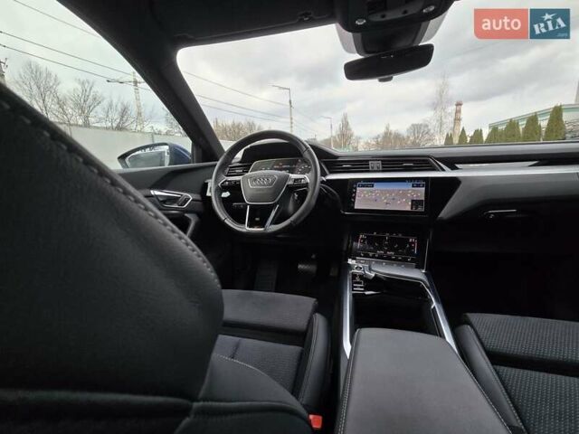 Синий Ауди E-Tron, объемом двигателя 0 л и пробегом 49 тыс. км за 39900 $, фото 14 на Automoto.ua