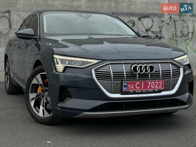 Ауді E-Tron 2021 у Львові на Automoto.ua Синій Ауді E-Tron, об'ємом двигуна 0 л та пробігом 73 тис. км за 38520 $, фото 1 на Automoto.ua