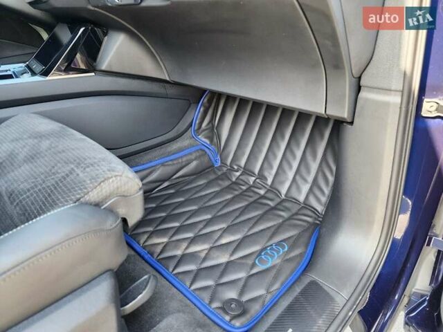 Синий Ауди E-Tron, объемом двигателя 0 л и пробегом 69 тыс. км за 38000 $, фото 27 на Automoto.ua