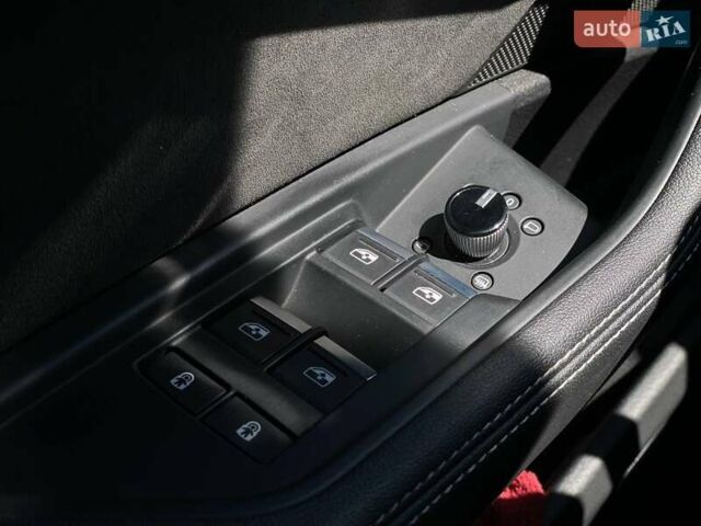 Синий Ауди E-Tron, объемом двигателя 0 л и пробегом 72 тыс. км за 42390 $, фото 35 на Automoto.ua