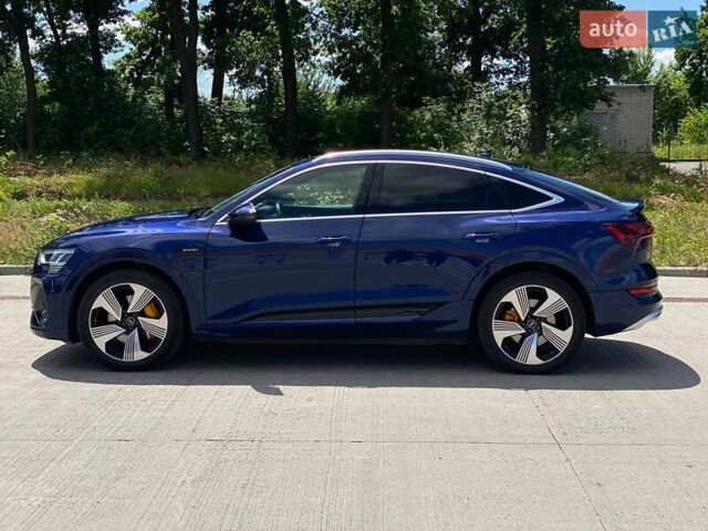 Синий Ауди E-Tron, объемом двигателя 0 л и пробегом 72 тыс. км за 42390 $, фото 7 на Automoto.ua