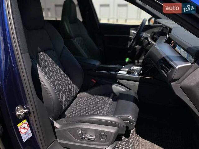 Синий Ауди E-Tron, объемом двигателя 0 л и пробегом 72 тыс. км за 42390 $, фото 21 на Automoto.ua
