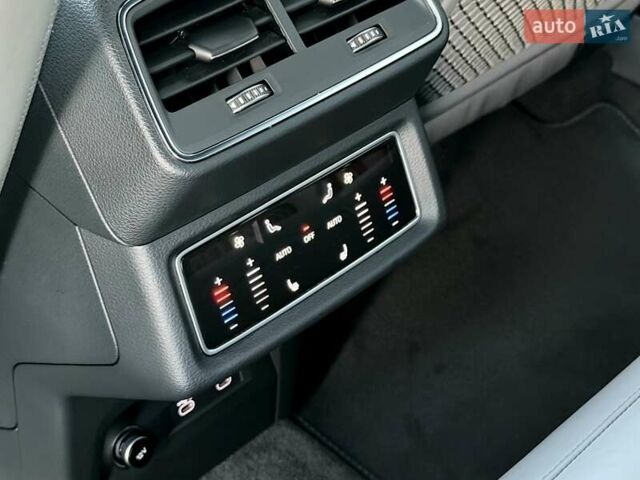 Синий Ауди E-Tron, объемом двигателя 0 л и пробегом 44 тыс. км за 46600 $, фото 52 на Automoto.ua