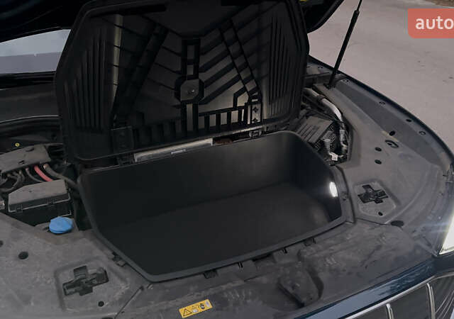 Синій Ауді E-Tron, об'ємом двигуна 0 л та пробігом 75 тис. км за 35900 $, фото 91 на Automoto.ua