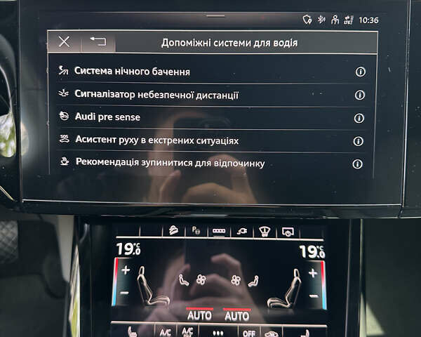 Синий Ауди E-Tron, объемом двигателя 0 л и пробегом 52 тыс. км за 47997 $, фото 31 на Automoto.ua