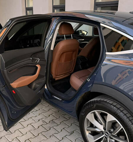 Синий Ауди E-Tron, объемом двигателя 0 л и пробегом 46 тыс. км за 34900 $, фото 41 на Automoto.ua