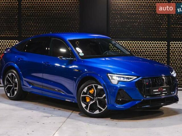 Синій Ауді E-Tron, об'ємом двигуна 0 л та пробігом 33 тис. км за 49899 $, фото 1 на Automoto.ua