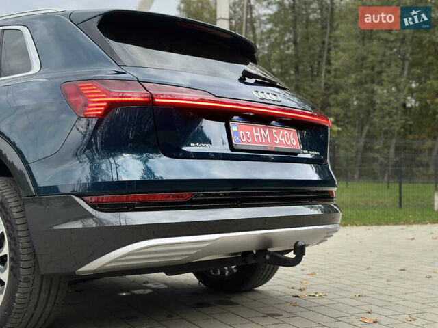 Синій Ауді E-Tron, об'ємом двигуна 0 л та пробігом 75 тис. км за 35900 $, фото 87 на Automoto.ua