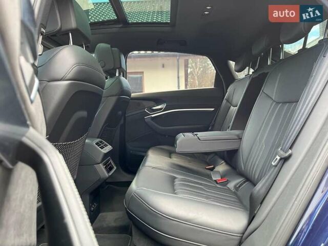 Синій Ауді E-Tron, об'ємом двигуна 0 л та пробігом 50 тис. км за 47000 $, фото 10 на Automoto.ua