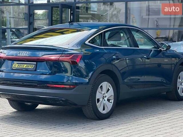 Синій Ауді E-Tron, об'ємом двигуна 0 л та пробігом 45 тис. км за 33900 $, фото 6 на Automoto.ua