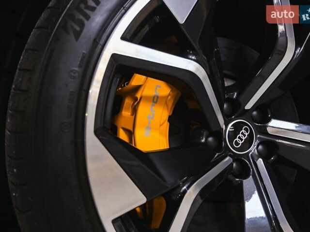 Синій Ауді E-Tron, об'ємом двигуна 0 л та пробігом 33 тис. км за 49899 $, фото 15 на Automoto.ua