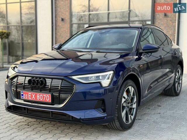 Синий Ауди E-Tron, объемом двигателя 0 л и пробегом 52 тыс. км за 37500 $, фото 7 на Automoto.ua