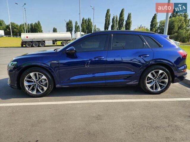 Синий Ауди E-Tron, объемом двигателя 0 л и пробегом 69 тыс. км за 38000 $, фото 7 на Automoto.ua