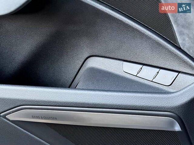 Синий Ауди E-Tron, объемом двигателя 0 л и пробегом 44 тыс. км за 46600 $, фото 25 на Automoto.ua