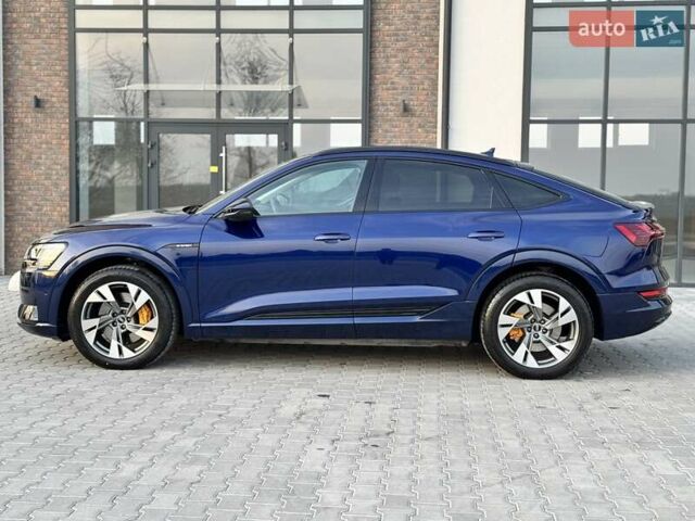 Синий Ауди E-Tron, объемом двигателя 0 л и пробегом 52 тыс. км за 37500 $, фото 1 на Automoto.ua
