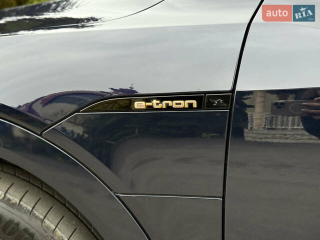 Ауди E-Tron 2021 в Тернополе на Automoto.ua Синий Ауди E-Tron, объемом двигателя 0 л и пробегом 139 тыс. км за 31000 $, фото 28 на Automoto.ua