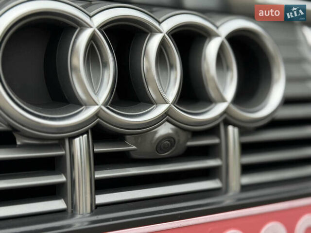 Синій Ауді E-Tron, об'ємом двигуна 0 л та пробігом 140 тис. км за 31000 $, фото 64 на Automoto.ua