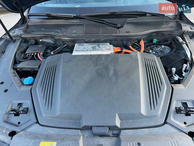 Синий Ауди E-Tron, объемом двигателя 0 л и пробегом 69 тыс. км за 31000 $, фото 18 на Automoto.ua