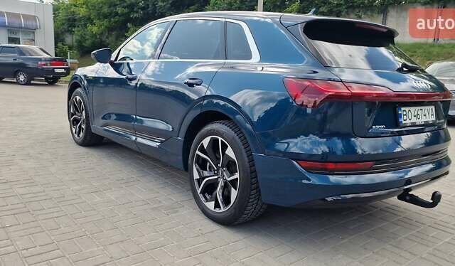 Синий Ауди E-Tron, объемом двигателя 0 л и пробегом 39 тыс. км за 36500 $, фото 30 на Automoto.ua
