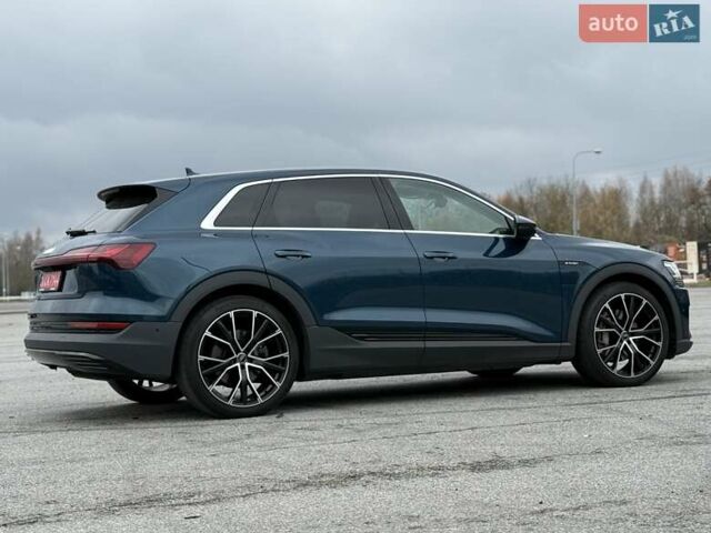 Синий Ауди E-Tron, объемом двигателя 0 л и пробегом 69 тыс. км за 33300 $, фото 9 на Automoto.ua