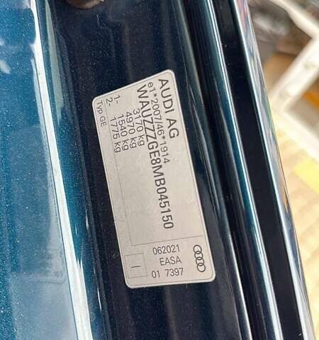 Синий Ауди E-Tron, объемом двигателя 0 л и пробегом 69 тыс. км за 33300 $, фото 44 на Automoto.ua