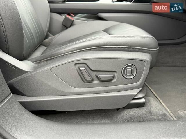 Синий Ауди E-Tron, объемом двигателя 0 л и пробегом 69 тыс. км за 32700 $, фото 33 на Automoto.ua