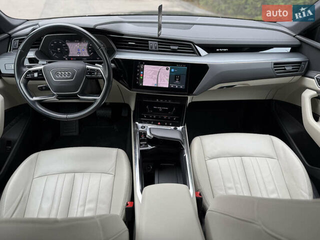 Синій Ауді E-Tron, об'ємом двигуна 0 л та пробігом 140 тис. км за 31000 $, фото 1 на Automoto.ua