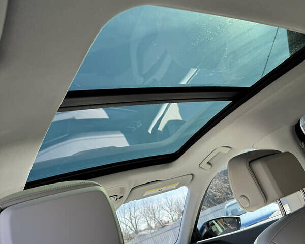 Синий Ауди E-Tron, объемом двигателя 0 л и пробегом 46 тыс. км за 35900 $, фото 41 на Automoto.ua