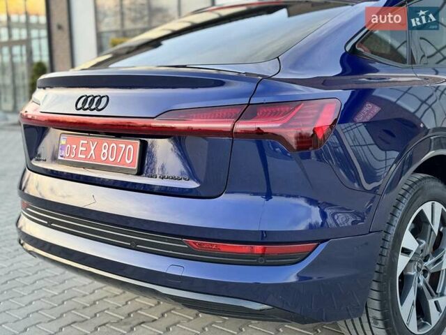 Синий Ауди E-Tron, объемом двигателя 0 л и пробегом 52 тыс. км за 37500 $, фото 45 на Automoto.ua