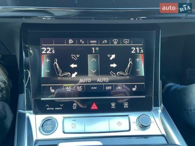 Синий Ауди E-Tron, объемом двигателя 0 л и пробегом 69 тыс. км за 31000 $, фото 21 на Automoto.ua