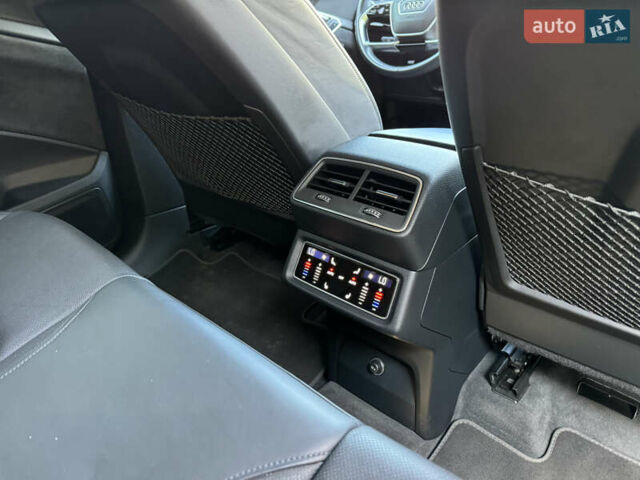 Синій Ауді E-Tron, об'ємом двигуна 0 л та пробігом 58 тис. км за 31500 $, фото 12 на Automoto.ua