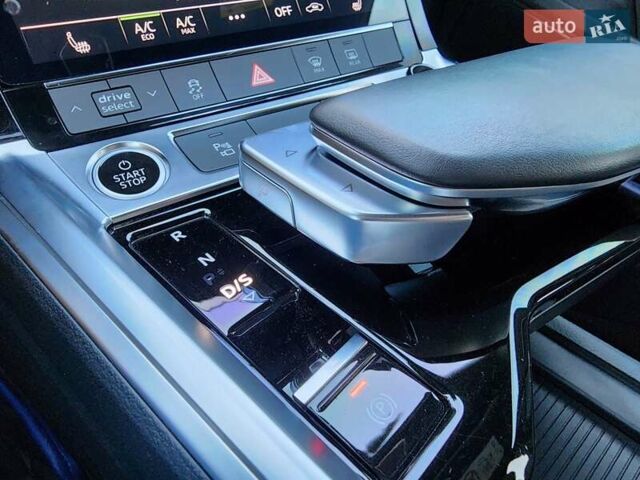 Синий Ауди E-Tron, объемом двигателя 0 л и пробегом 69 тыс. км за 38000 $, фото 108 на Automoto.ua