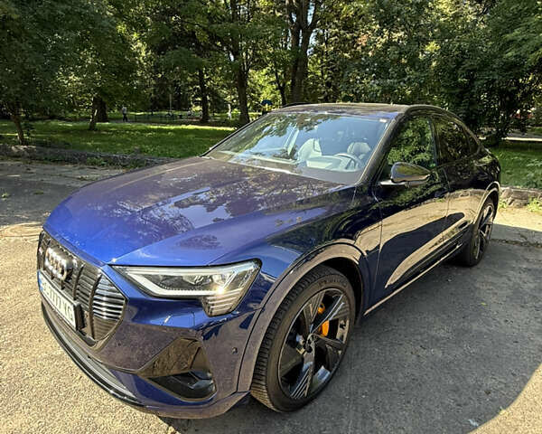 Синий Ауди E-Tron, объемом двигателя 0 л и пробегом 55 тыс. км за 32999 $, фото 12 на Automoto.ua