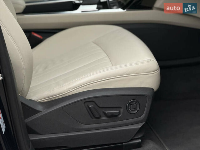 Синій Ауді E-Tron, об'ємом двигуна 0 л та пробігом 140 тис. км за 31000 $, фото 31 на Automoto.ua