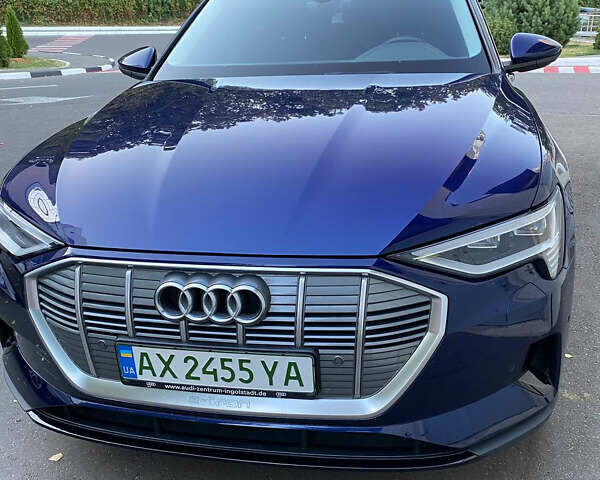 Синий Ауди E-Tron, объемом двигателя 0 л и пробегом 38 тыс. км за 30000 $, фото 3 на Automoto.ua