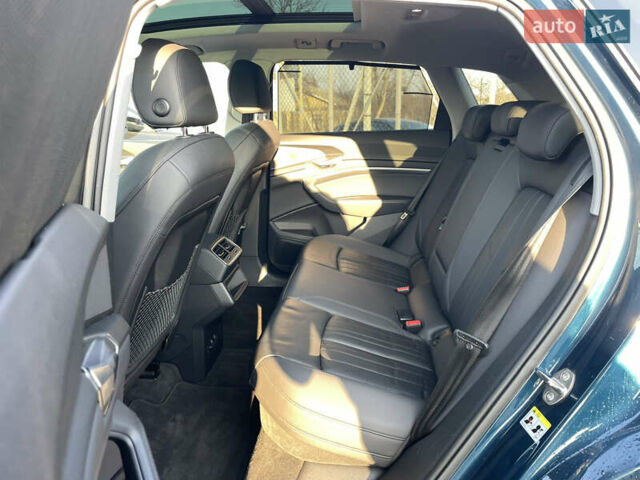 Синий Ауди E-Tron, объемом двигателя 0 л и пробегом 59 тыс. км за 34500 $, фото 34 на Automoto.ua